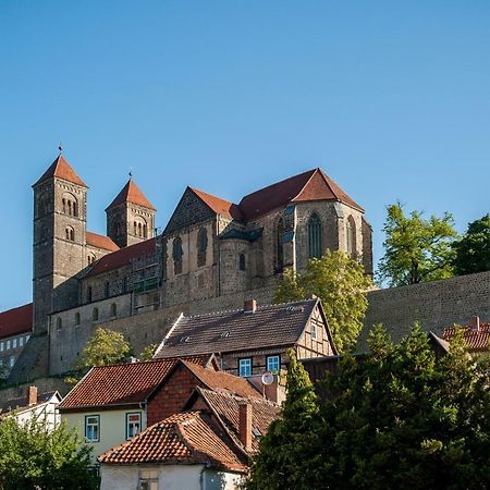 Ferienhaus Schlossgarten 크베들린부르크 외부 사진
