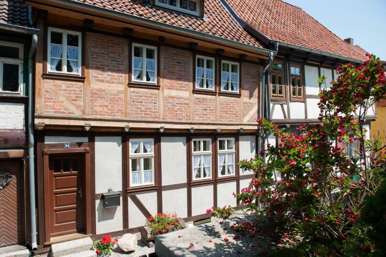Ferienhaus Schlossgarten 크베들린부르크 외부 사진