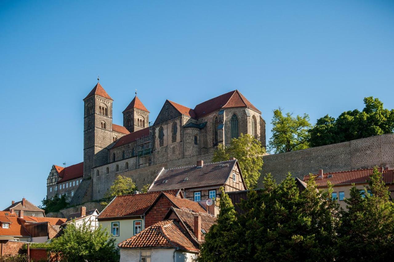 Ferienhaus Schlossgarten 크베들린부르크 외부 사진